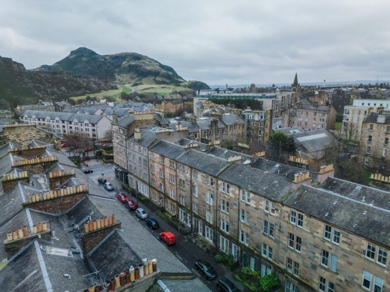 3F2 12 Montague Street, Edinburgh, EH8 9QX CP Property