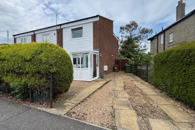 224 Oxgangs Road North, Edinburgh, EH13 9EB