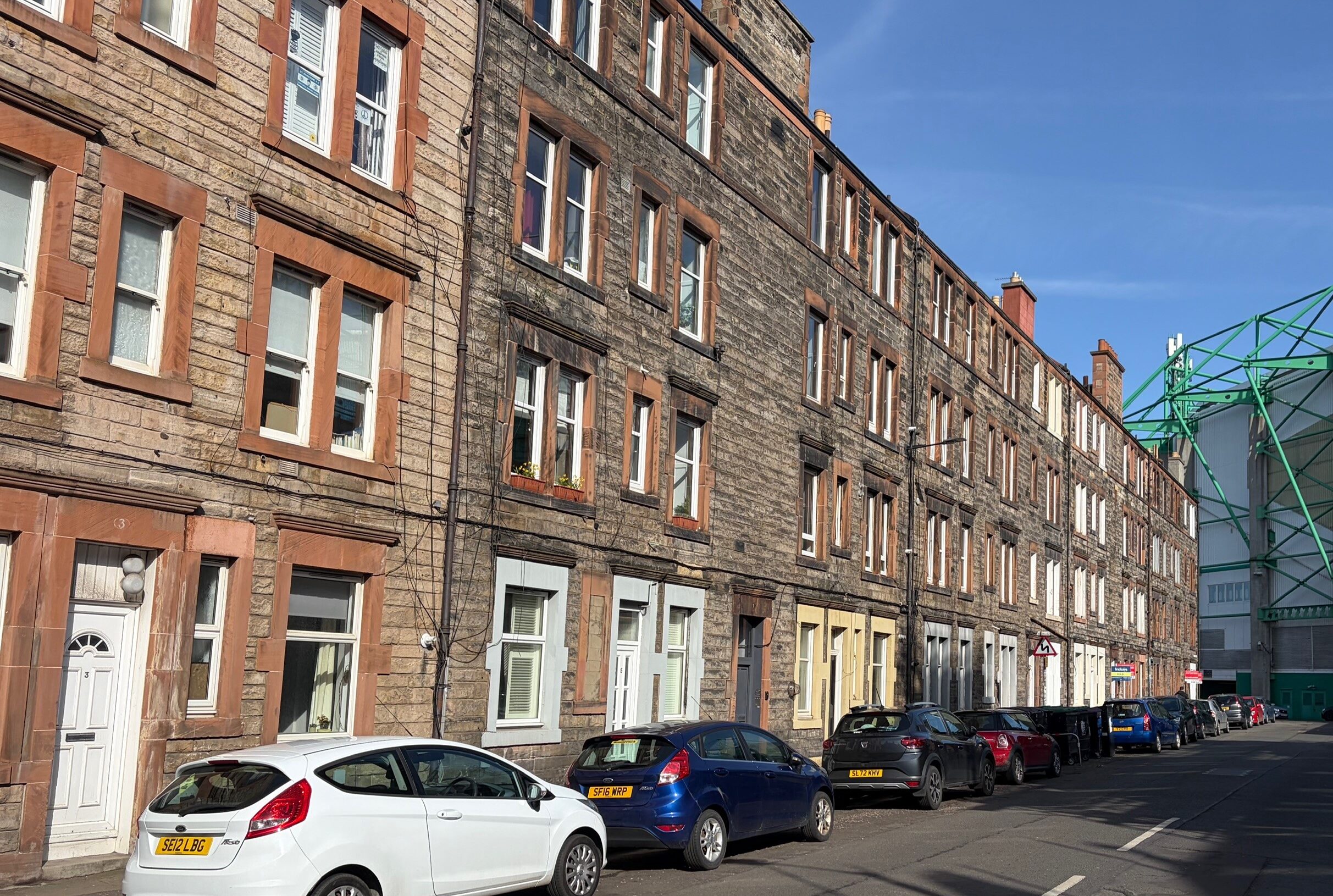 1 (1F4) Albion Place