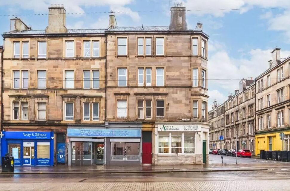 263/9 (3F3) Leith Walk, EH6 8NY