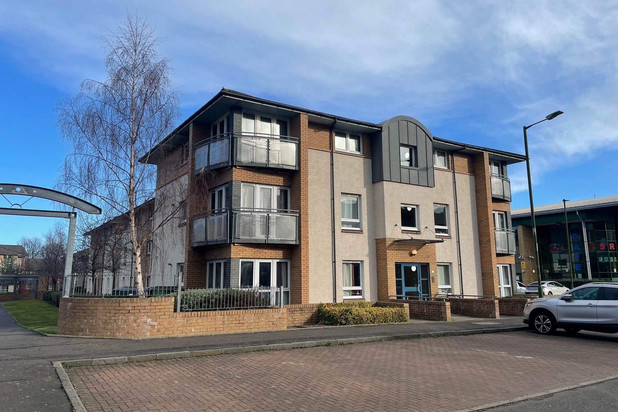 8/8 Saughton Mains Street, Edinburgh, EH11 3HH