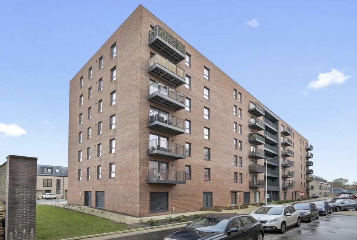 Flat 13, 19 Pillans Place, Edinburgh, EH6 7FJ