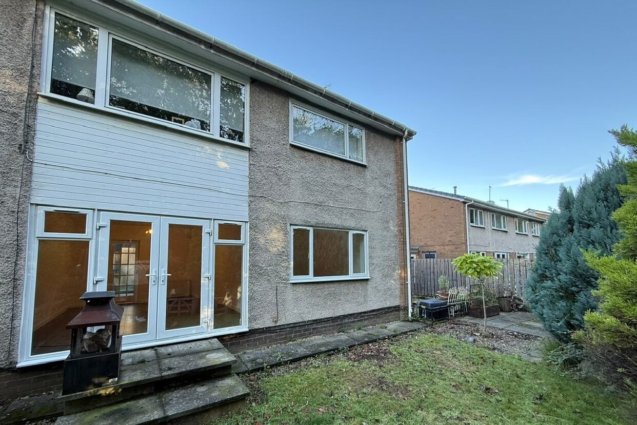 101 Newbattle Abbey Crescent, EH22 3LP