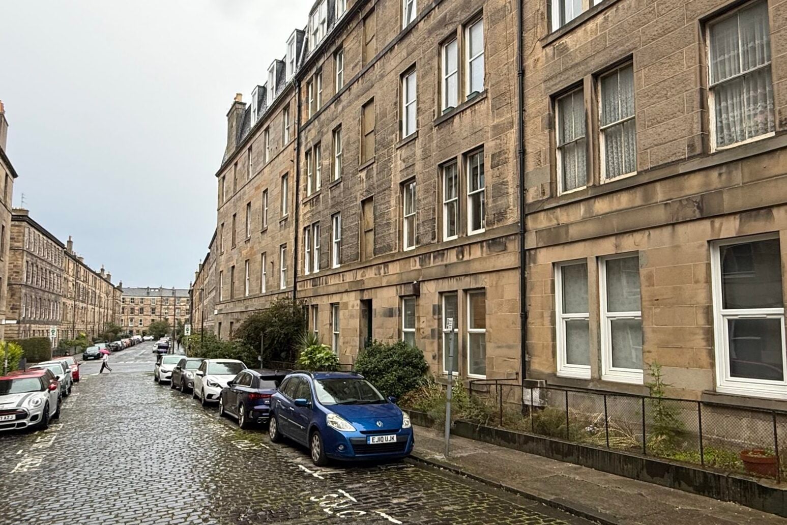 4/3 (1F1) South Oxford Street, Newington, EH8 9QF